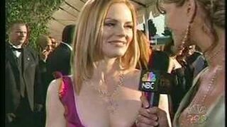 Marg Helgenberger Sexy — 2003 Golden Globes Pre Show