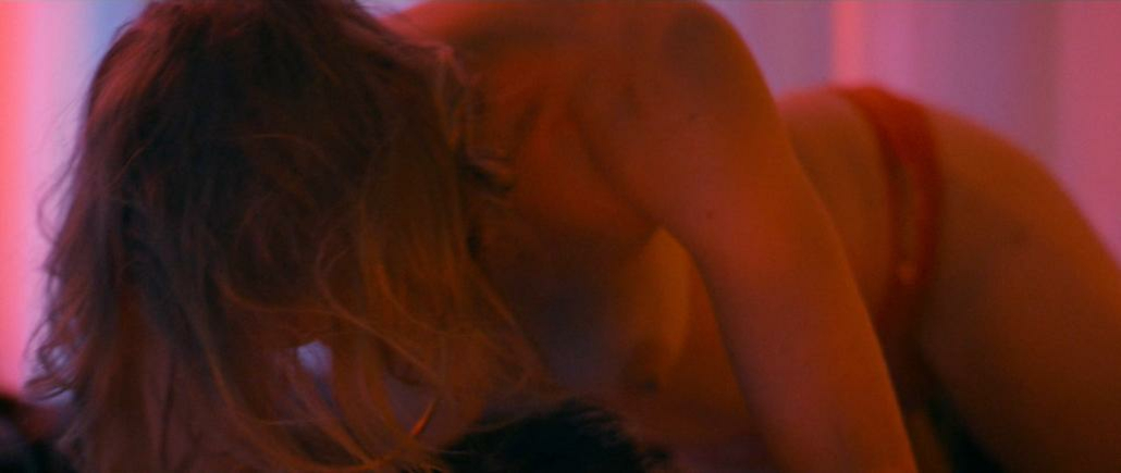 1. Mara Scherzinger Naked — Night Out