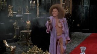 Mary Elizabeth Mastrantonio Nude — Scarface
