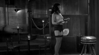 Laurie Mannette Nude — Hotel Noir